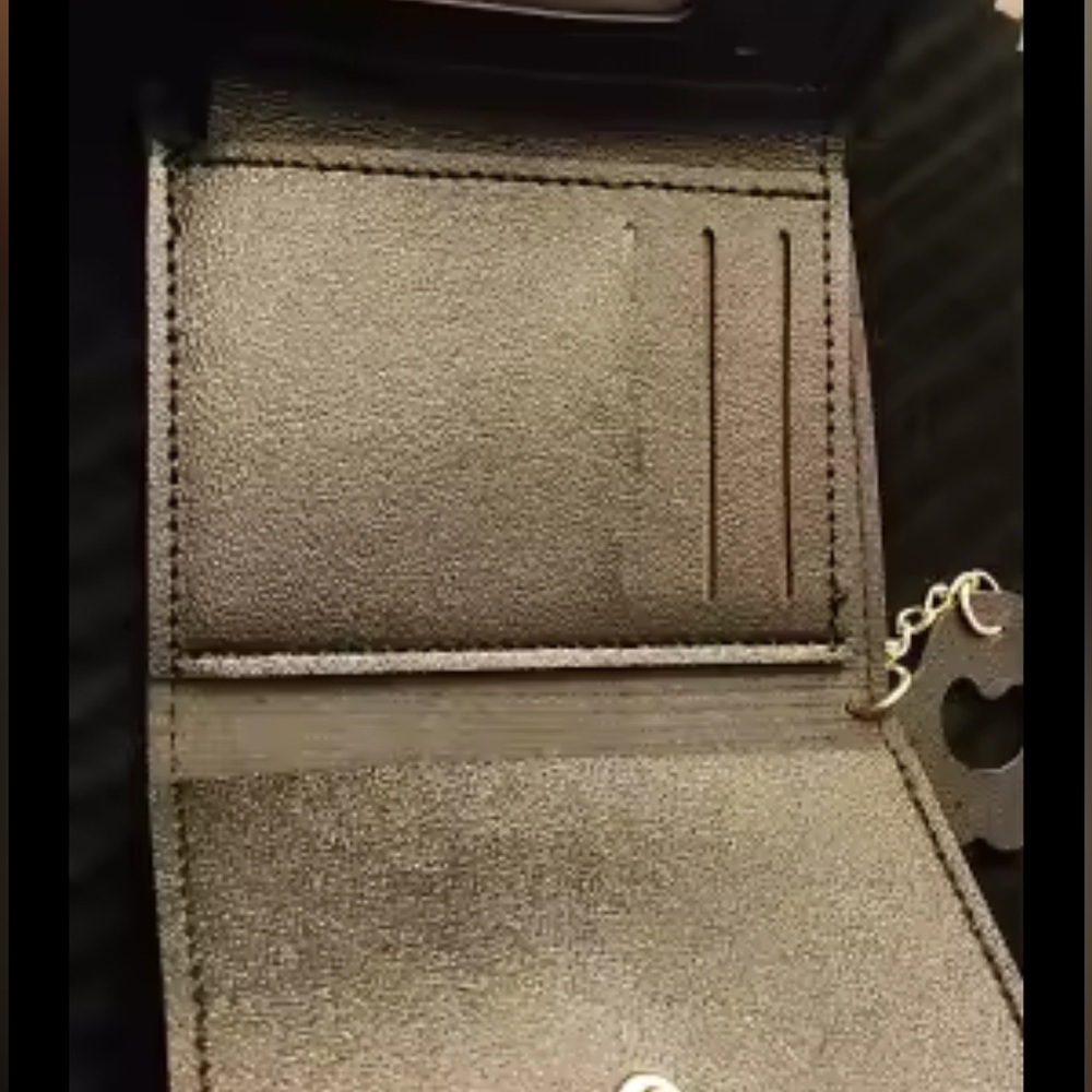 Kitty Wallet - Picture 2 of 3